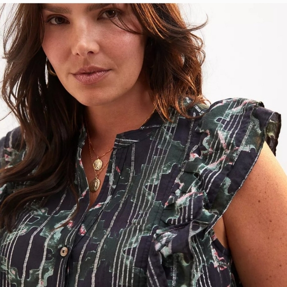 NWT Anthropologie Pilcro Ruffle Top - Picture 2 of 14